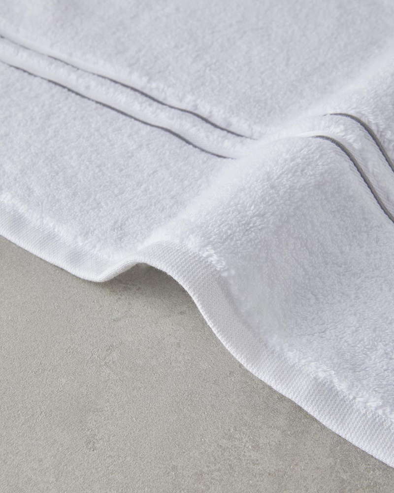 Chic Stripe Pamuklu Nakışlı Banyo Havlusu 90x150 cm Beyaz