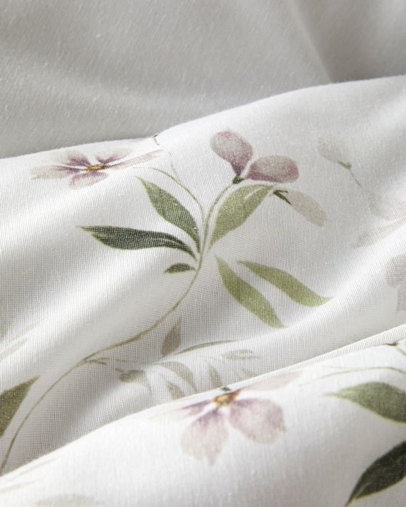 Delicate Garden Dijital Baskılı Kolay Ütülenir Çift Kişilik Çarşaflı Nevresim Takımı 200x220 cm Lila-Yeşil