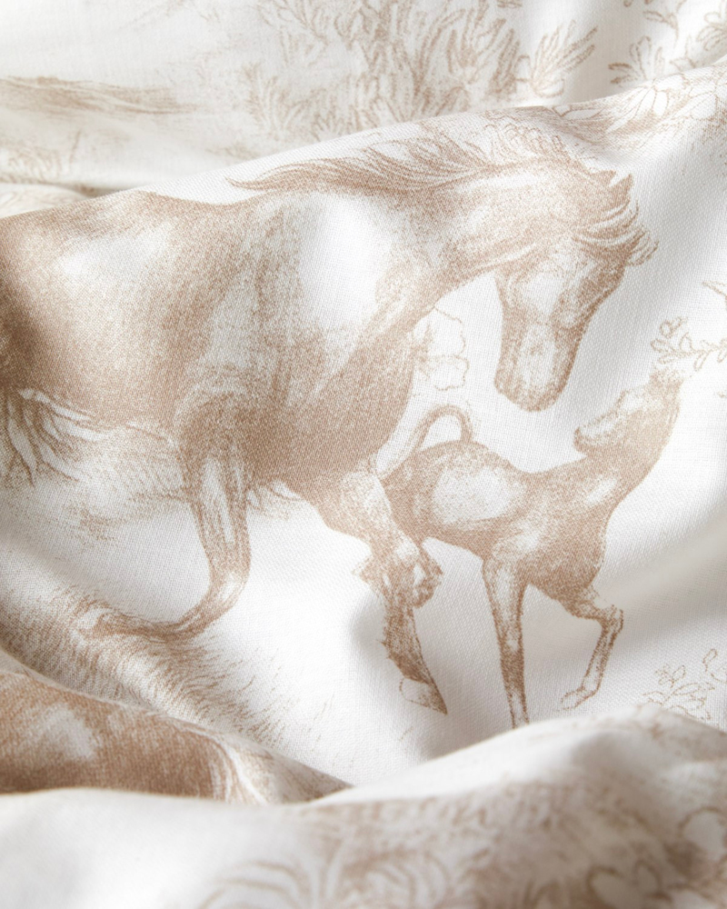 Equestrian Toile Krep King Size Çarşaflı Nevresim Takımı 240x220 cm Kahverengi