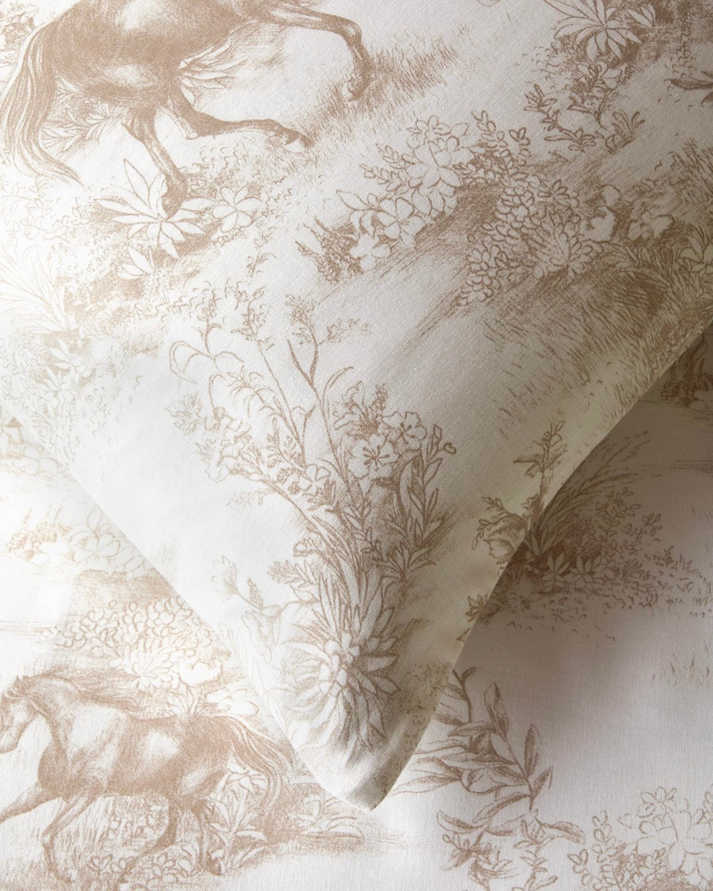 Equestrian Toile Krep King Size Çarşaflı Nevresim Takımı 240x220 cm Kahverengi