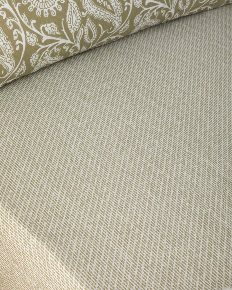 Ethnic Charm Kolay Ütülenir Çift Kişilik Nevresim Takımı 200x220 cm Yağ Yeşili