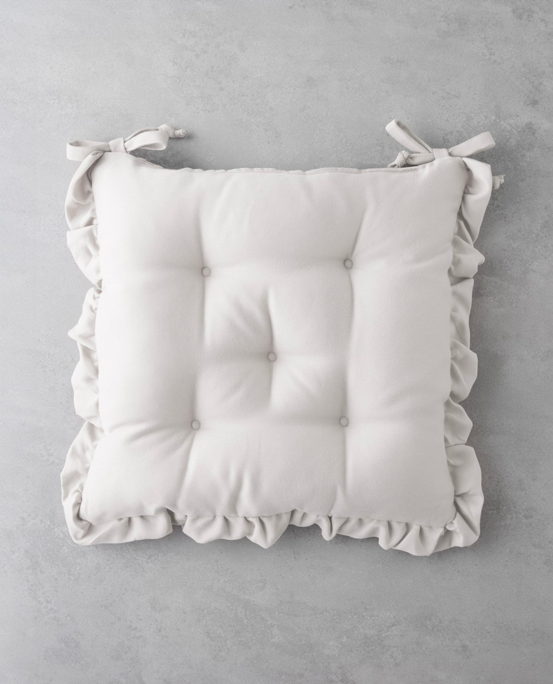 Fırfırlı Sandalye Minderi 40x40 cm Bej