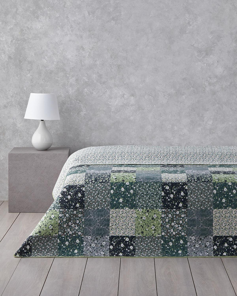 Flower Patchwork Çift Taraflı Tek Kişilik Çok Amaçlı Örtü Yeşil