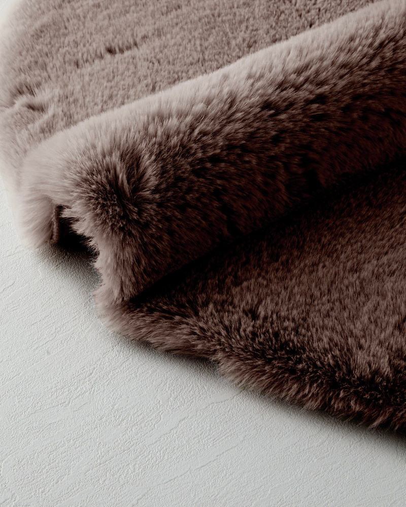 Furry Pelüş Halı 120 cm Acı Kahve