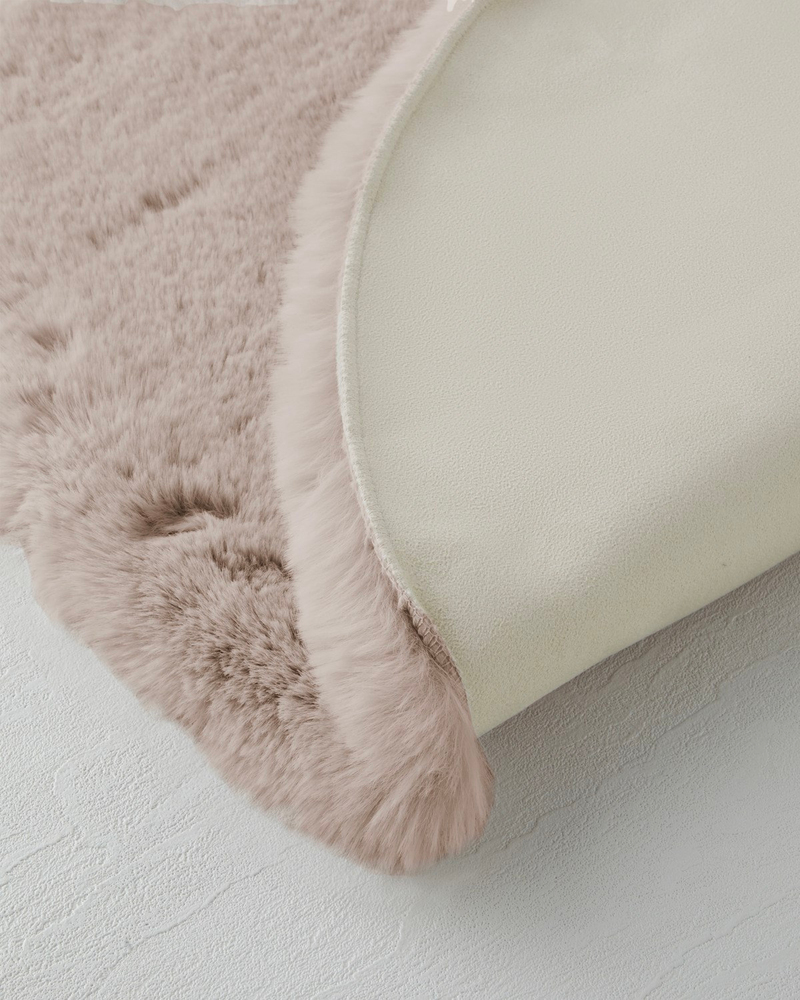 Furry Pelüş Halı 120 cm Koyu Bej