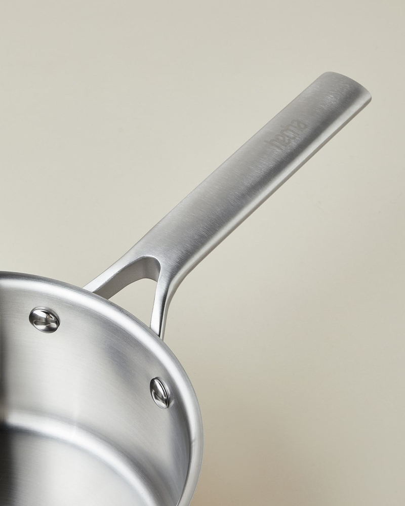 Hecha Paslanmaz Çelik Kapaklı Sos Tenceresı 18x9 cm Silver