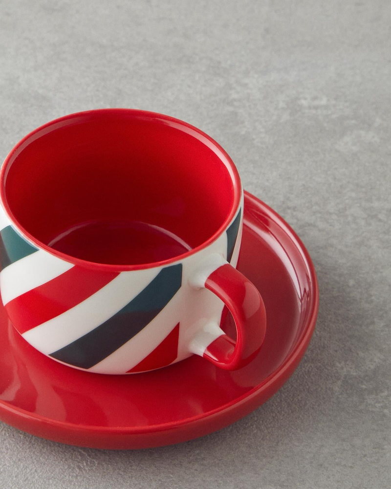Holiday Shine New Bone China 4 Parça 2 Kişilik Kahve Fincan Takımı 90 ml Kırmızı - Yeşil