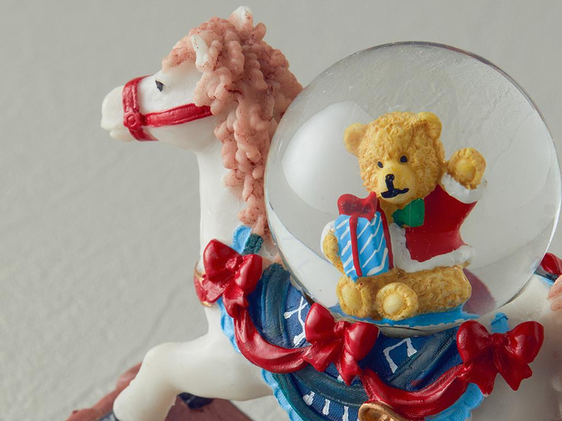 Horse and Bear Kar Küresi 10,5X4,5X10,5 cm Kırmızı