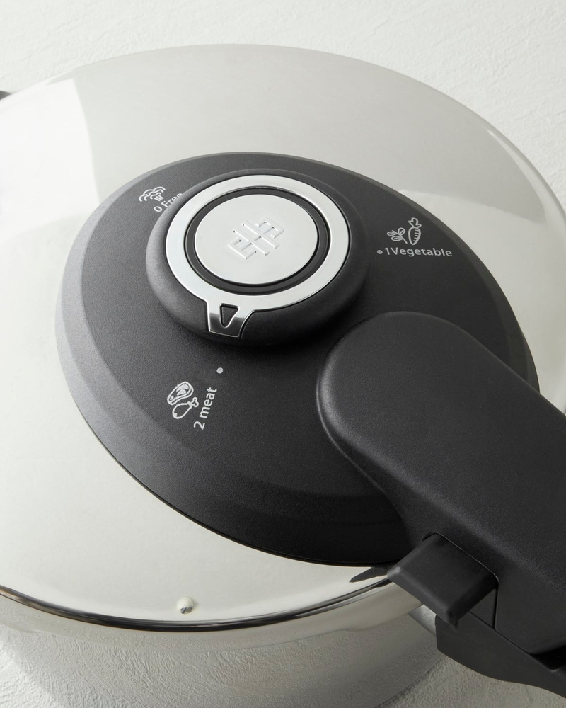 HyperChef Paslanmaz Çelik Düdüklü Tencere 6L Siyah