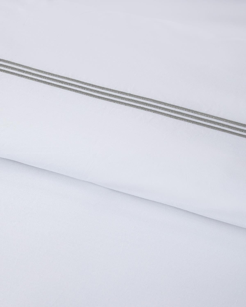 Modern Frame Nakışlı Perkal Super King Nevresim Takımı 260x220 cm Gümüş