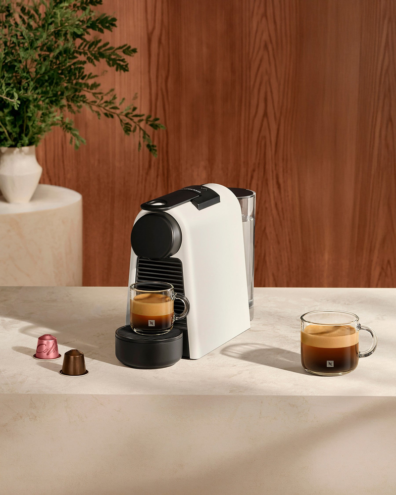 Nespresso D30 Essenza Mini Espresso Makinesi Mat Beyaz
