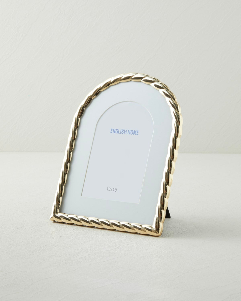 Nilda Metal Çerçeve 10x15 cm Gold