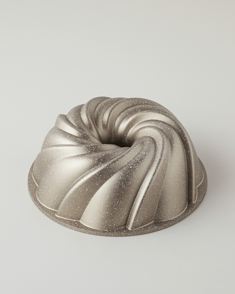 Patisserie Aura Premium Döküm Kek Kalıbı 24 cm Şampanya