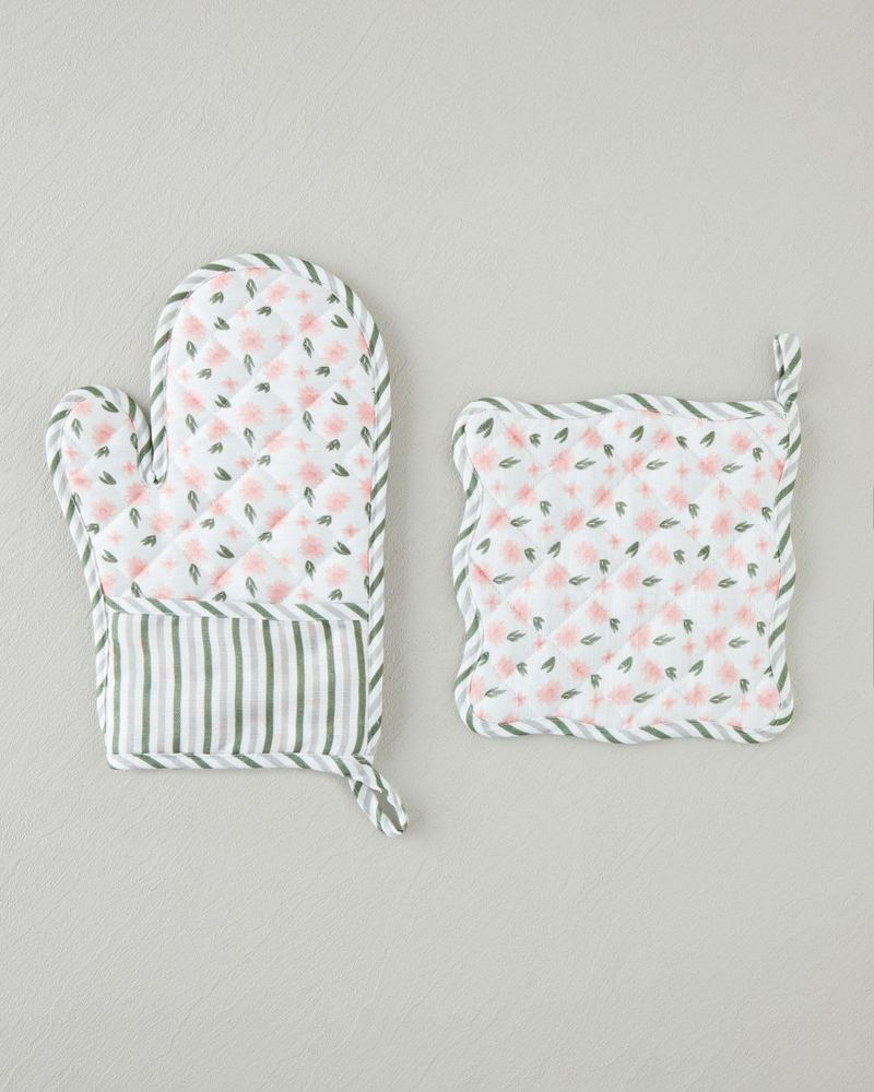 Petal Dreams Polyester 2'li Mutfak Seti 17x30 cm+20x20 cm Beyaz - Pembe
