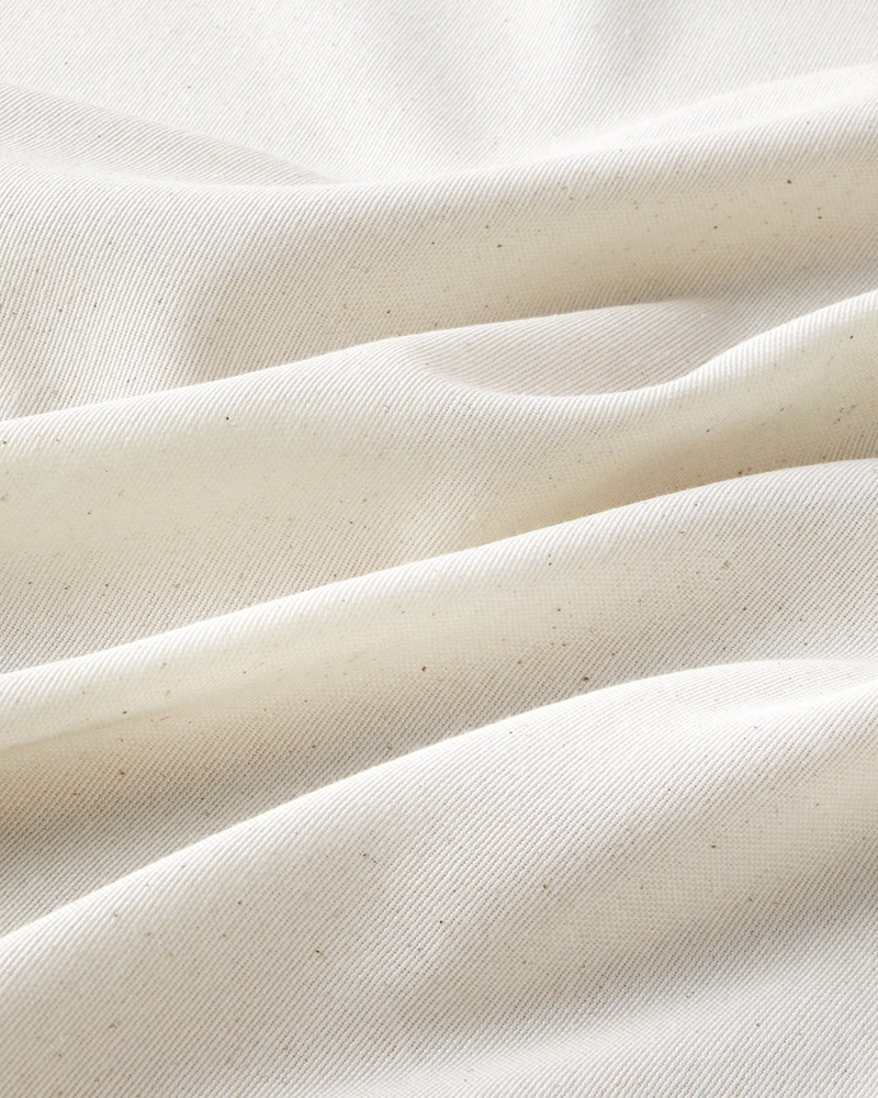 Petal Poetry Pamuk Polyester Masa Örtüsü 145x200 cm Bej - Mavi