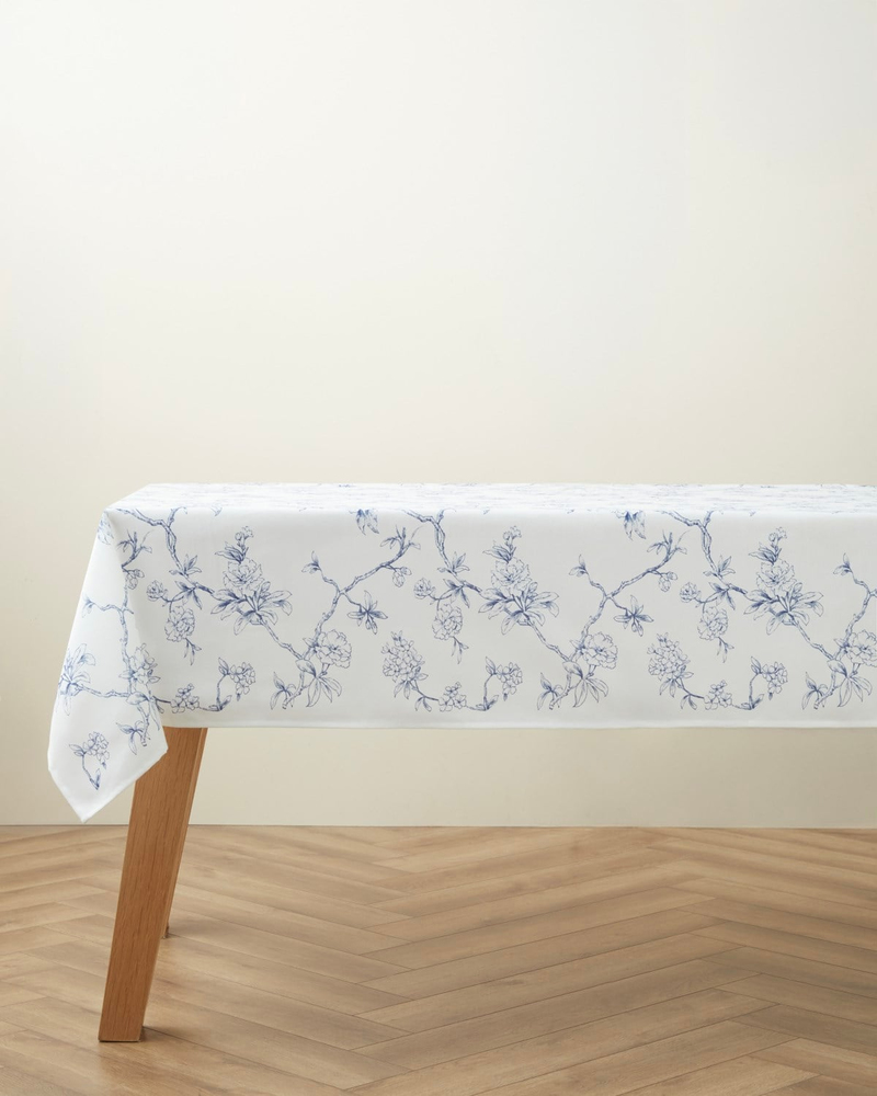 Petite Garden Polyester Masa Örtüsü 145x200 cm Lacivert