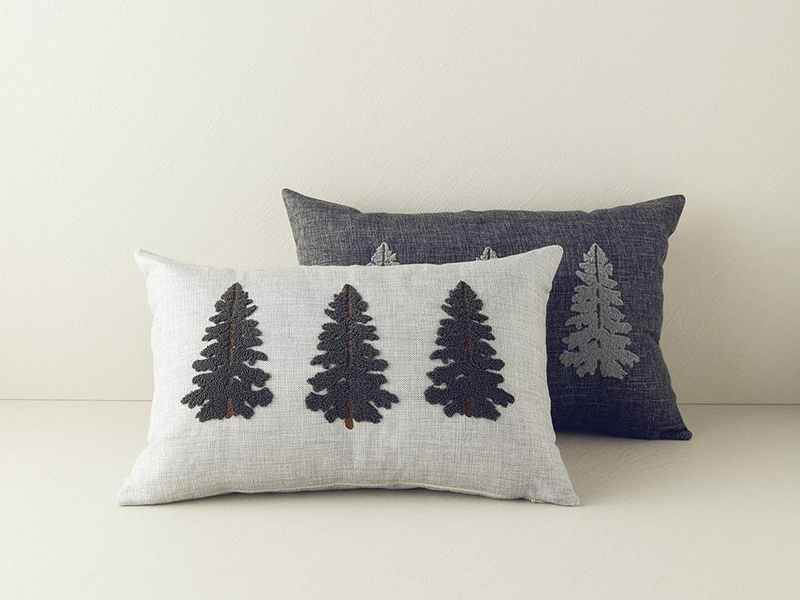 Pine Tree Punch Nakışlı Dekoratif Kırlent Açık Gri