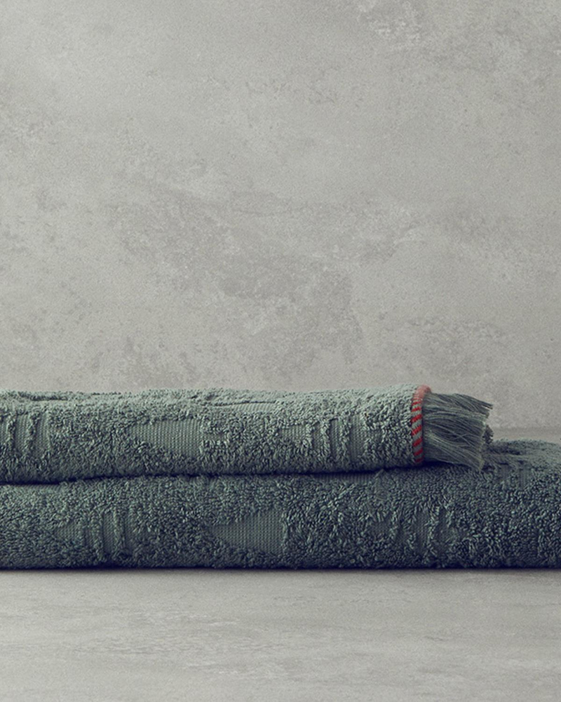 Piny Pamuklu Jakarlı Yüz Havlusu Yeşil