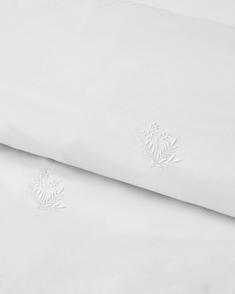 Royal Leafage Nakışlı Pamuk Çift Kişilik Nevresim Takımı 200x220 cm Beyaz