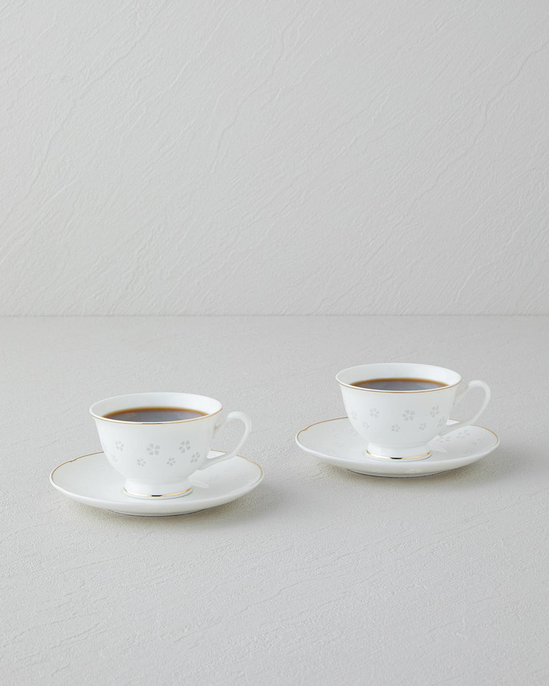 Sakura New Bone China 4 Parça 2 Kişilik Kahve Fincan Takımı Gold