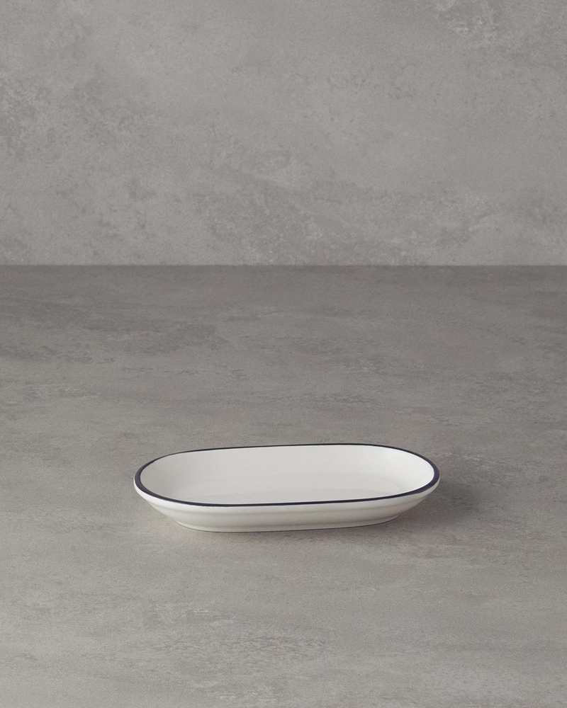 Skyline Porselen Kayık Tabak 18 cm Siyah
