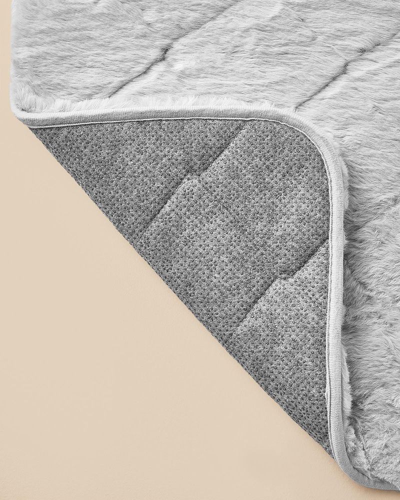 Soft Touch Rabbit Pelüş Halı Açık Gri