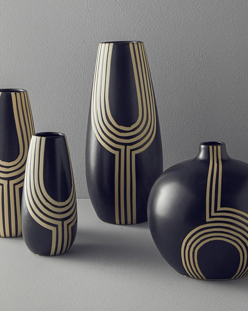 Stripy Seramik Vazo Siyah