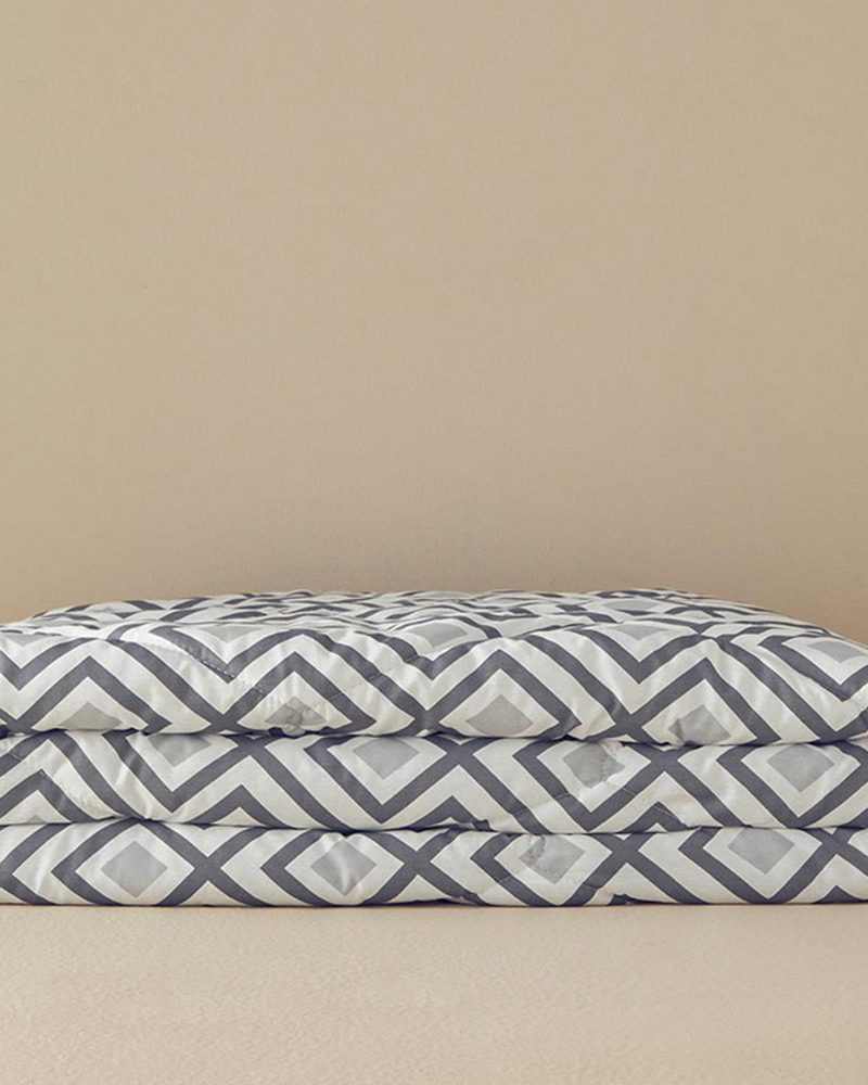 Tales Polycotton Çift Kişilik Yorgan Gri