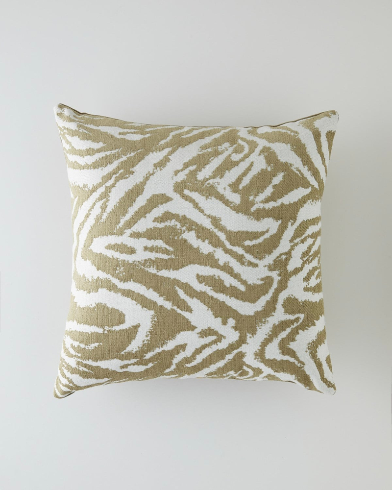 Zebra Dekoratif Kırlent 45x45 cm Açık Kahverengi