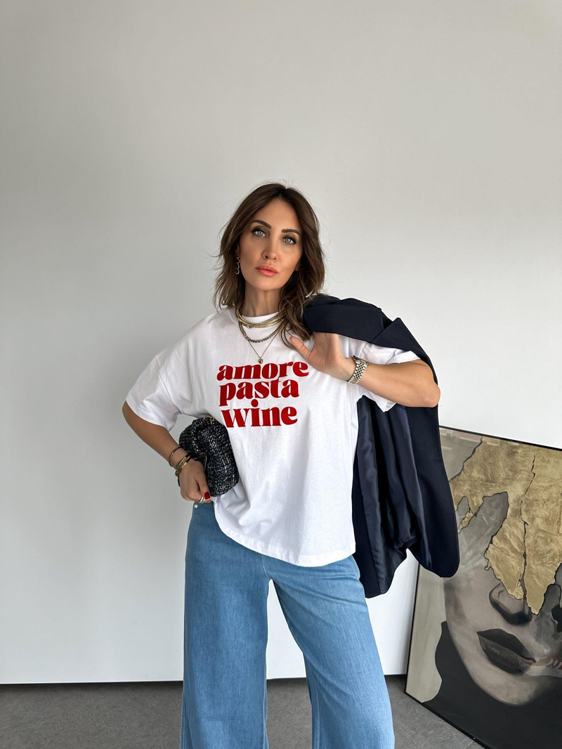 Beyaz Amore Kırmızı Yazılı Tshirt