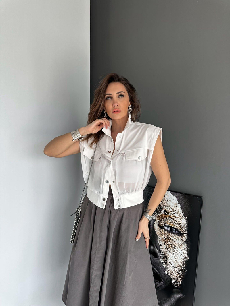 Beyaz Çıtçıtlı Tül Kısa Ceket