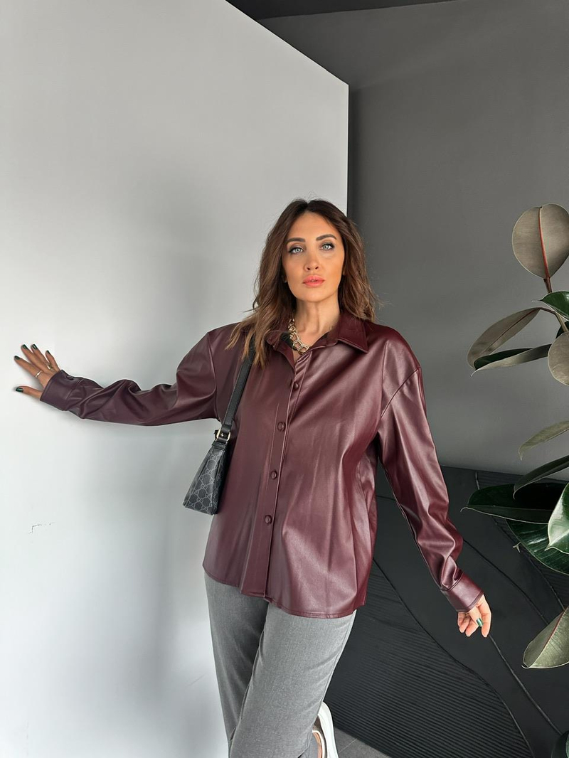 Bordo Sırt Dekolteli Deri Gömlek