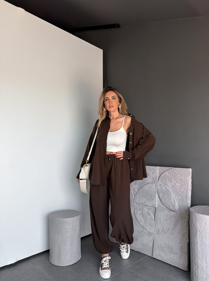 Kahve Gold Düğmeli Şalvarlı Takım