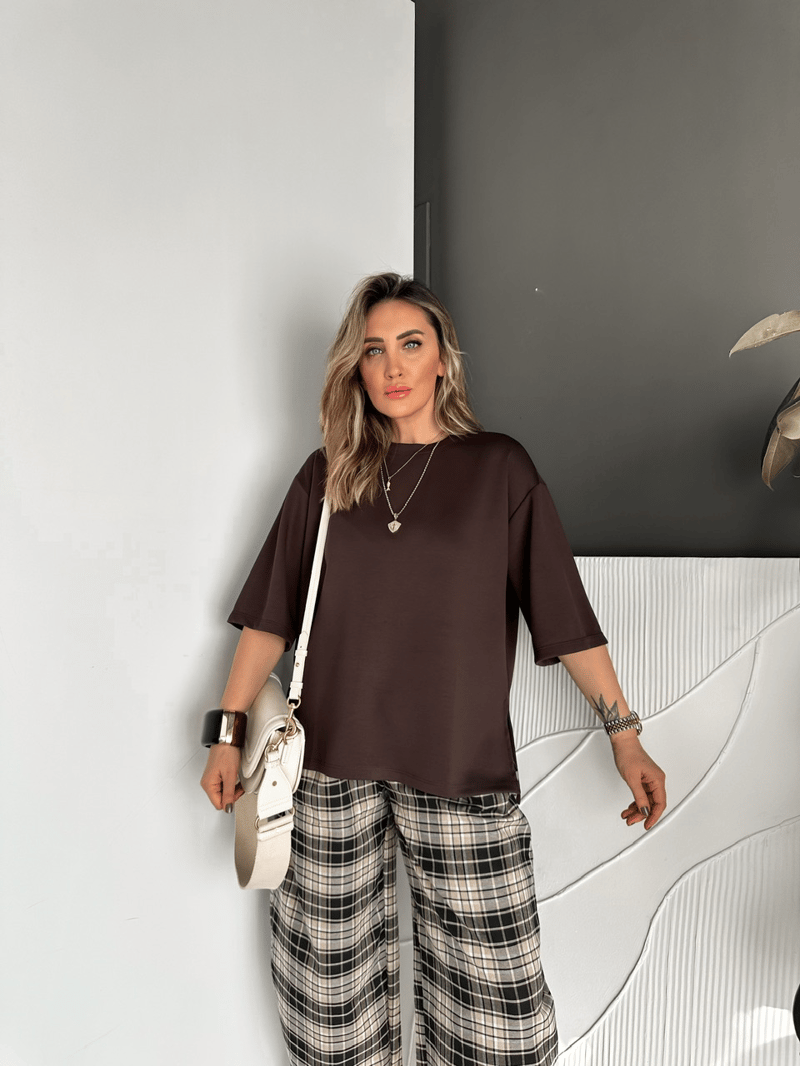 Kahve Yırtmaçlı Salaş Tshirt