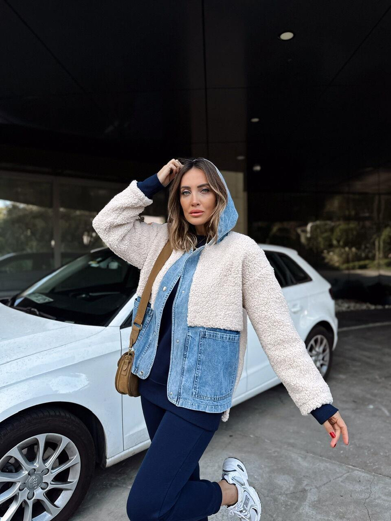 Krem Peluş Kot Detaylı Mont