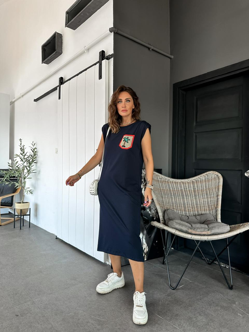 Lacivert Sırt Detaylı Basic Elbise