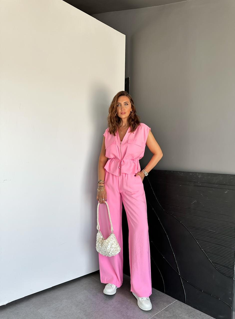 Pembe Büzülebilir Yelekli Takım