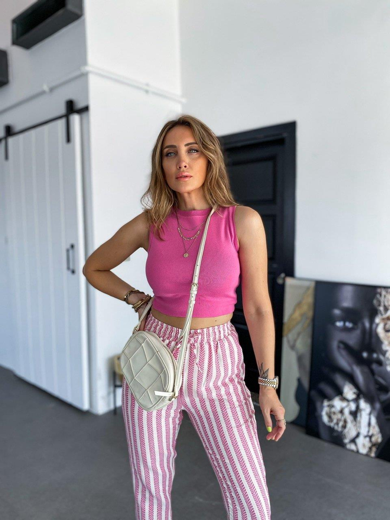 Pembe Halter Yaka Triko Crop