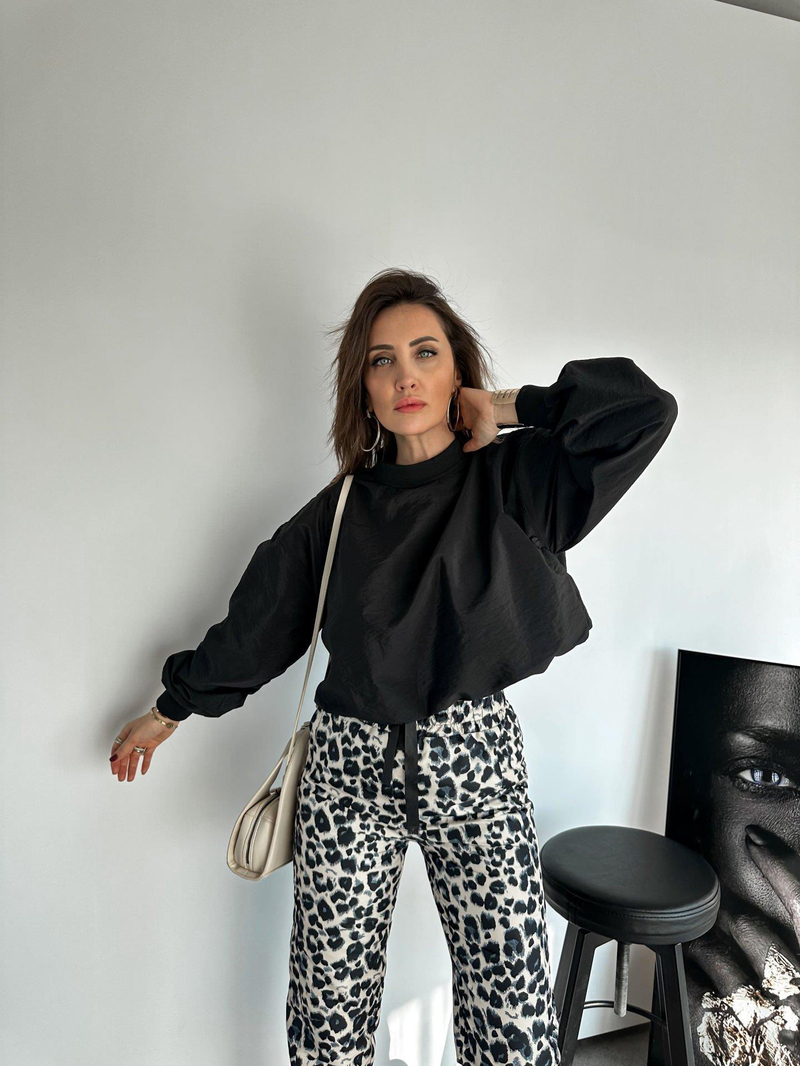 Siyah Beli Lastikli Paraşüt Sweatshirt