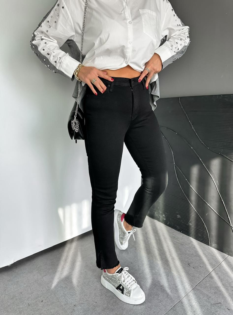 Siyah Likralı Slim Fit Premium Jean