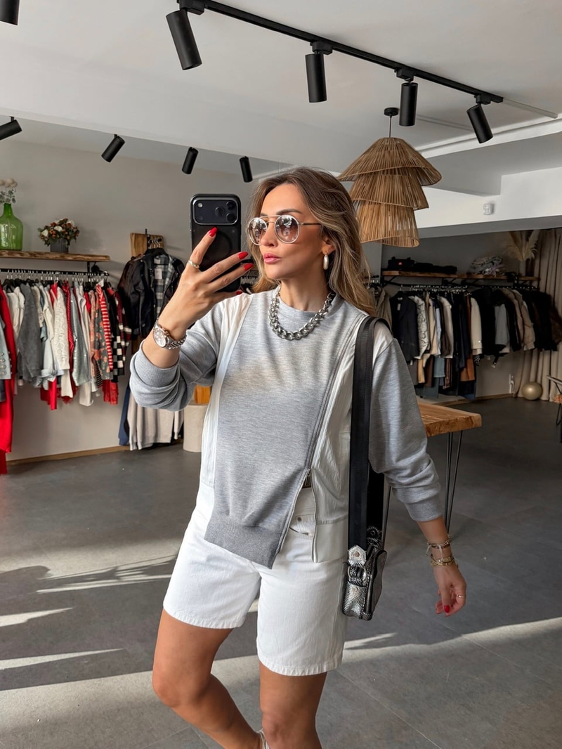 Beyaz Paraşüt Garnili Sweatshirt