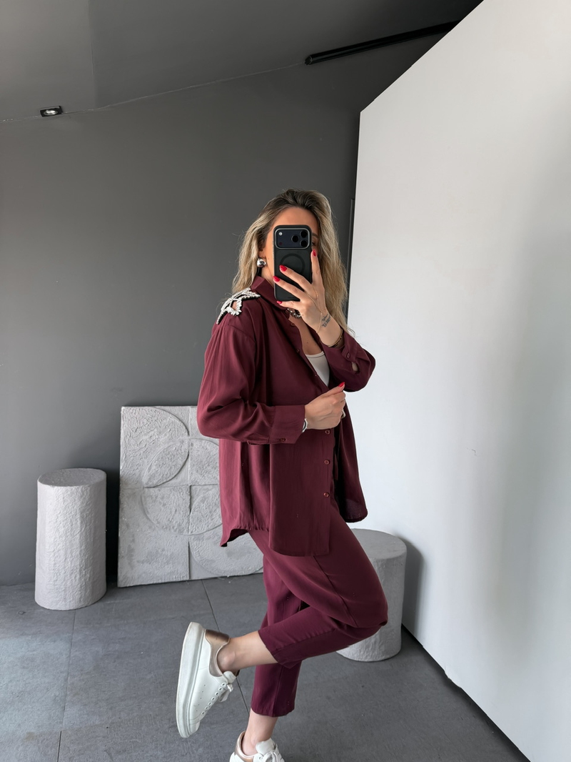 Bordo Omuzları Yıldız Taşlı Tensel Takım