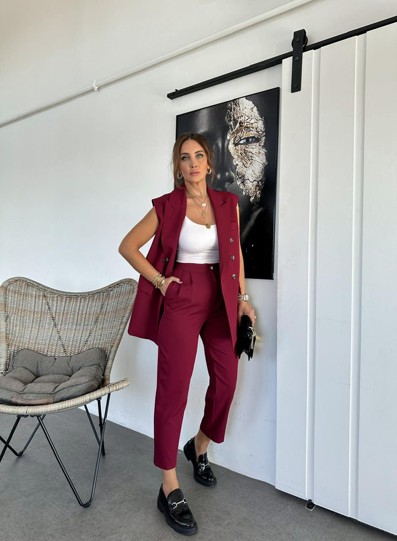 Bordo Şık Yelekli Takım