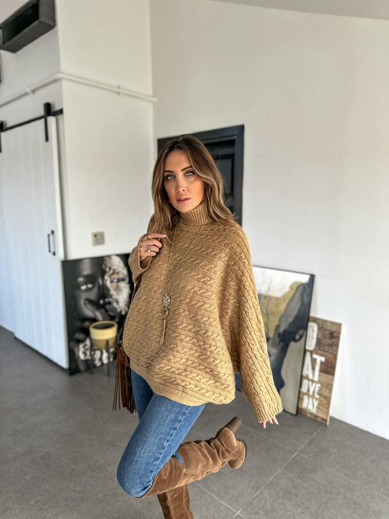Camel Saç Örgülü Yarasa Kol Kazak