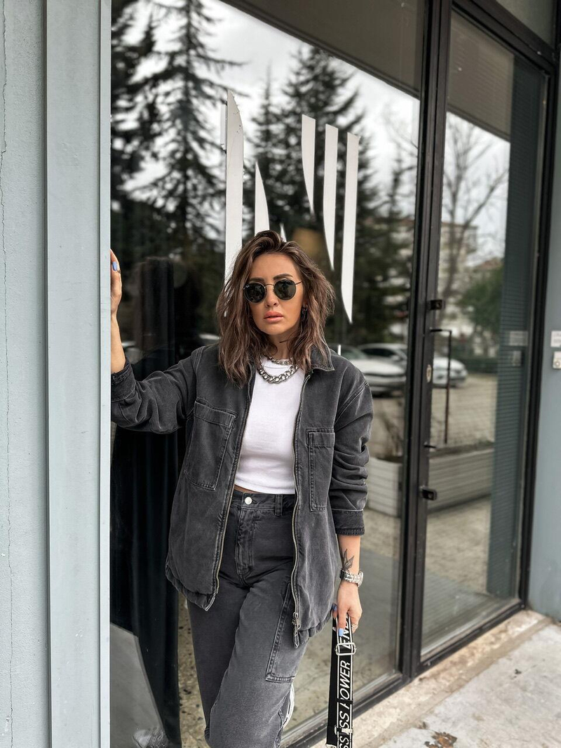 Gri Fermuarlı Denim Ceket