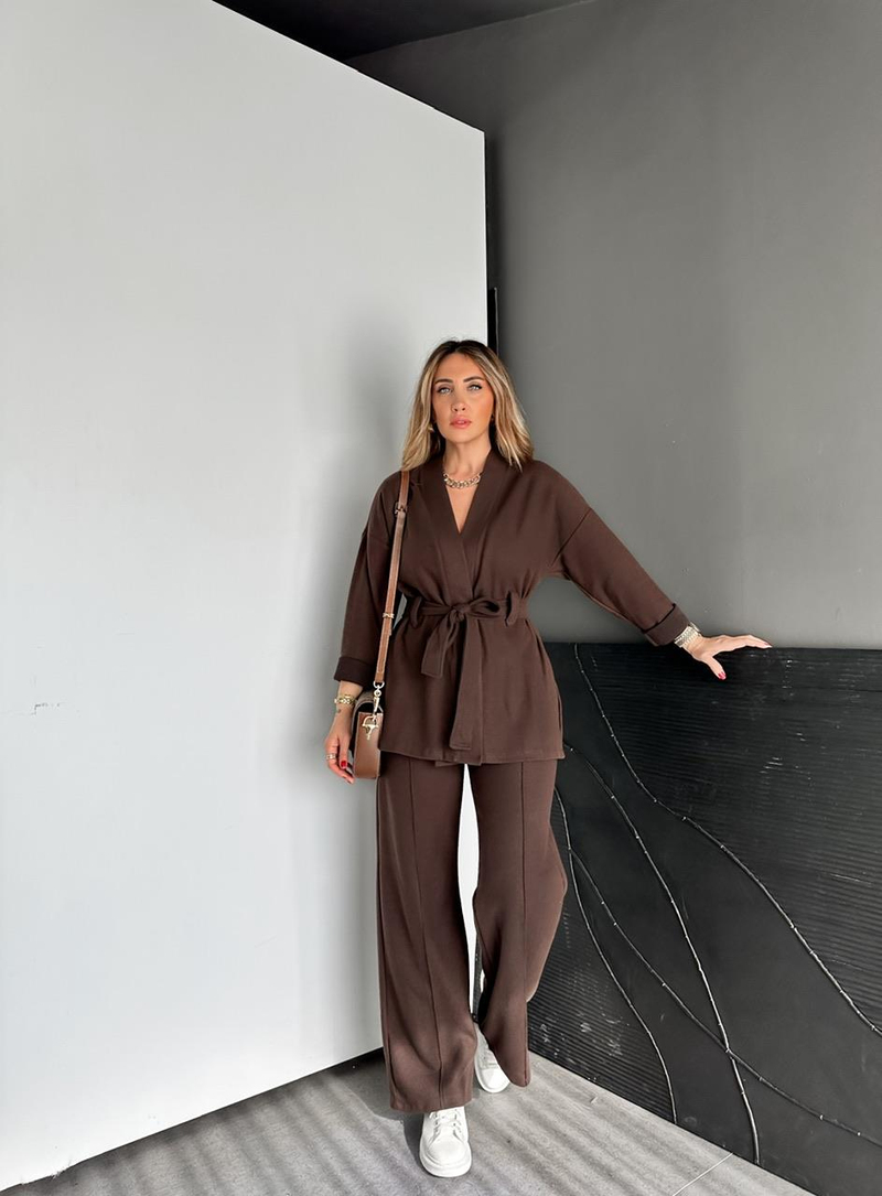Kahve Kaşkorse Kuşaklı Ceketli Takım