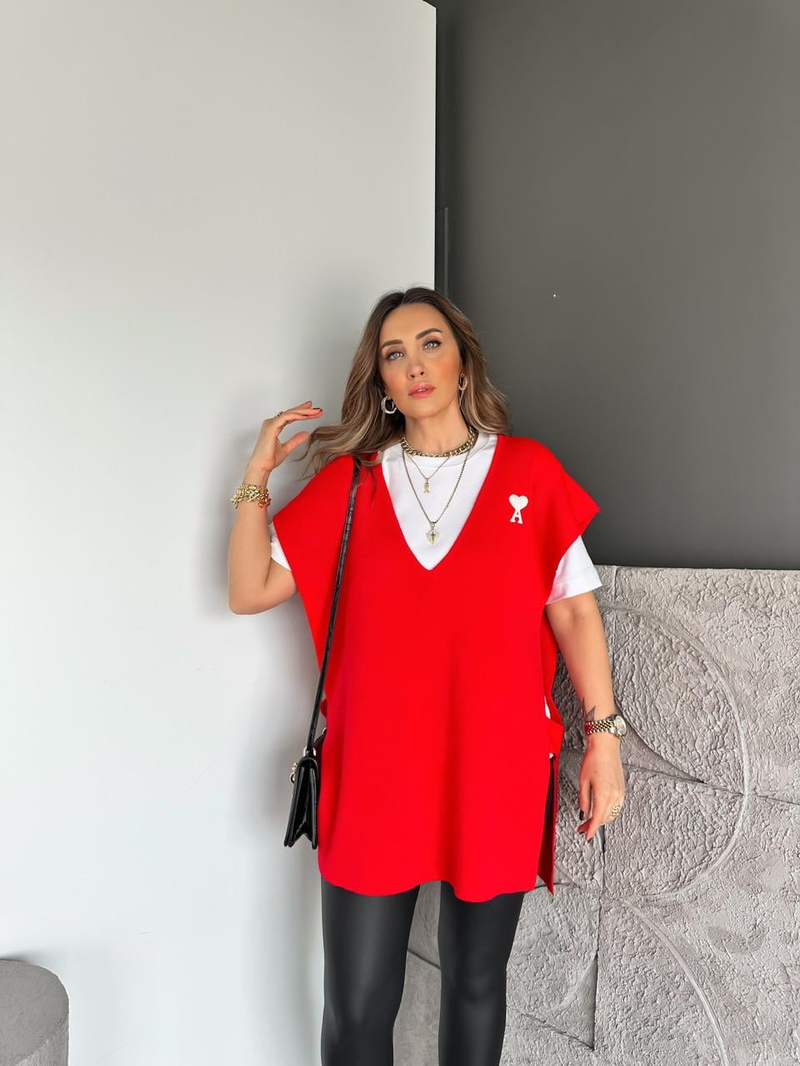 Kırmızı Logolu Triko Tunik