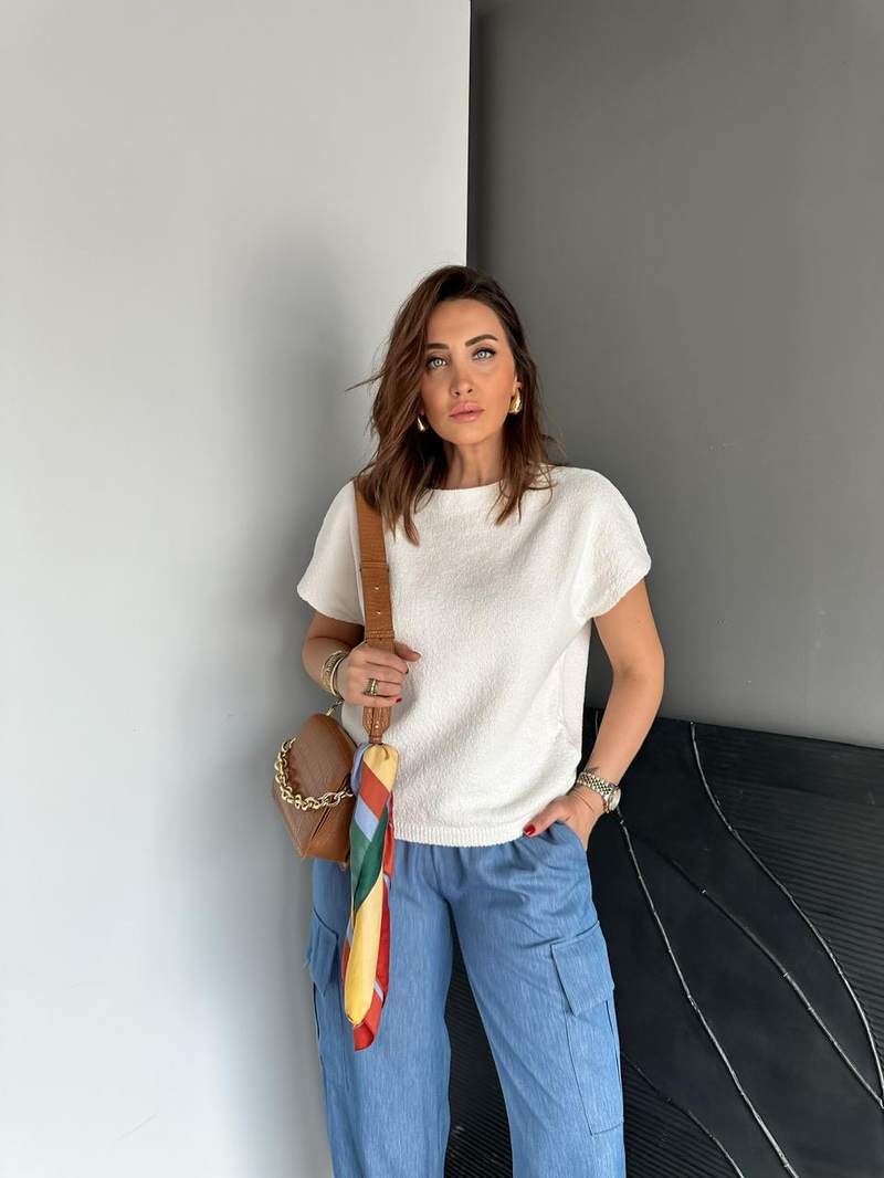 Krem Yarasa Kol Yumuşak Dokulu Tshirt