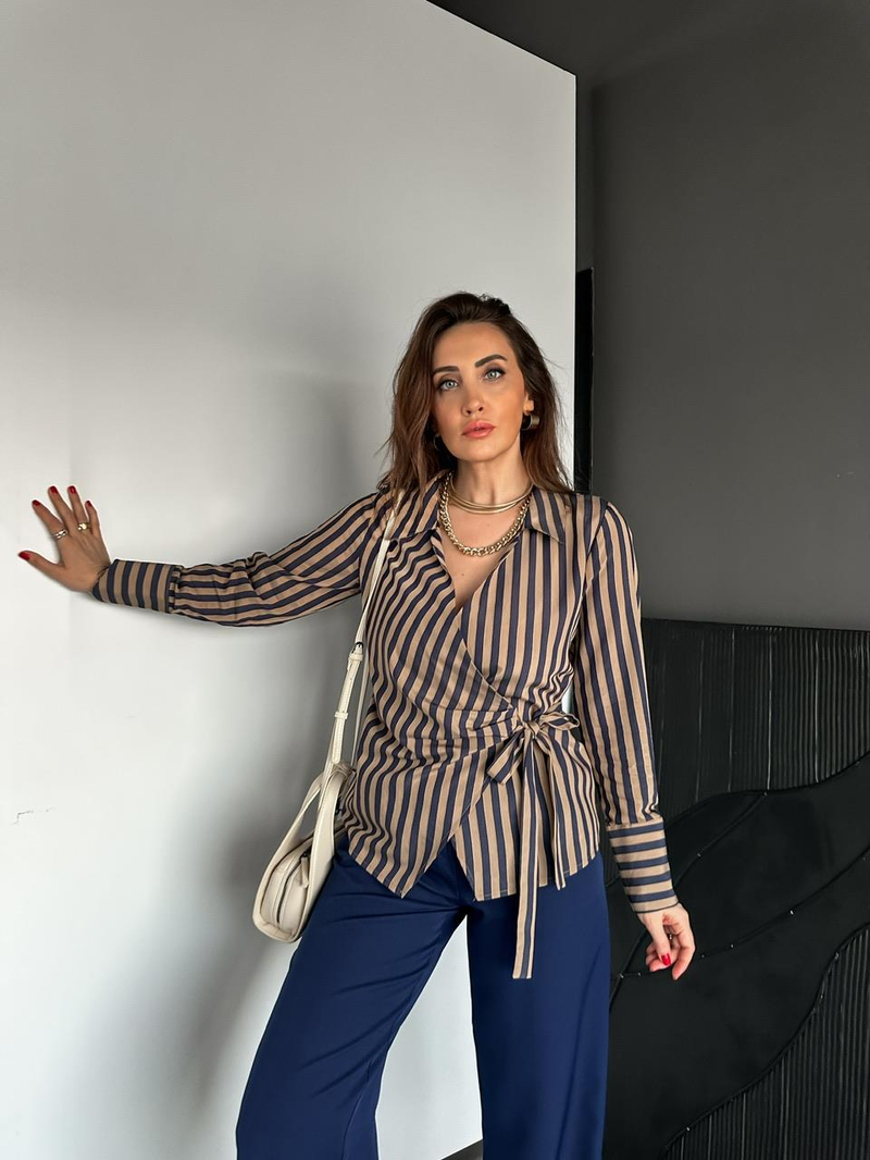 Lacivert Çizgili Kruvaze Bağlamalı Gömlek