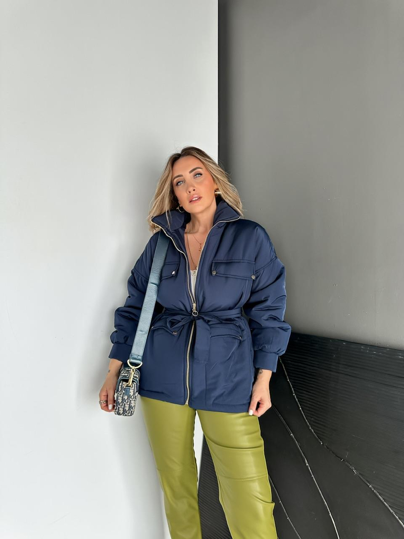 Lacivert Kuşaklı Şişme Mont
